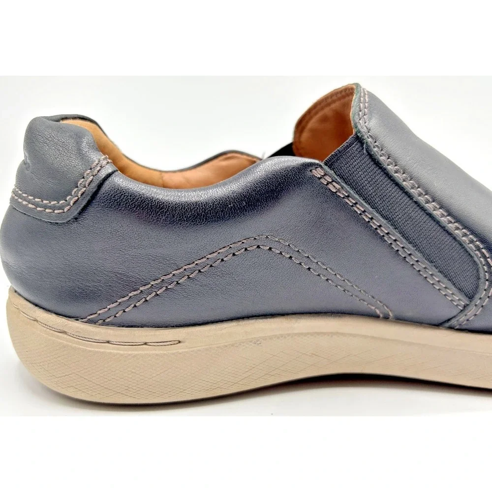 Clarks Women's Black Leather Slip-On Shoes Comfort Casual Sneakers Elastic Gore